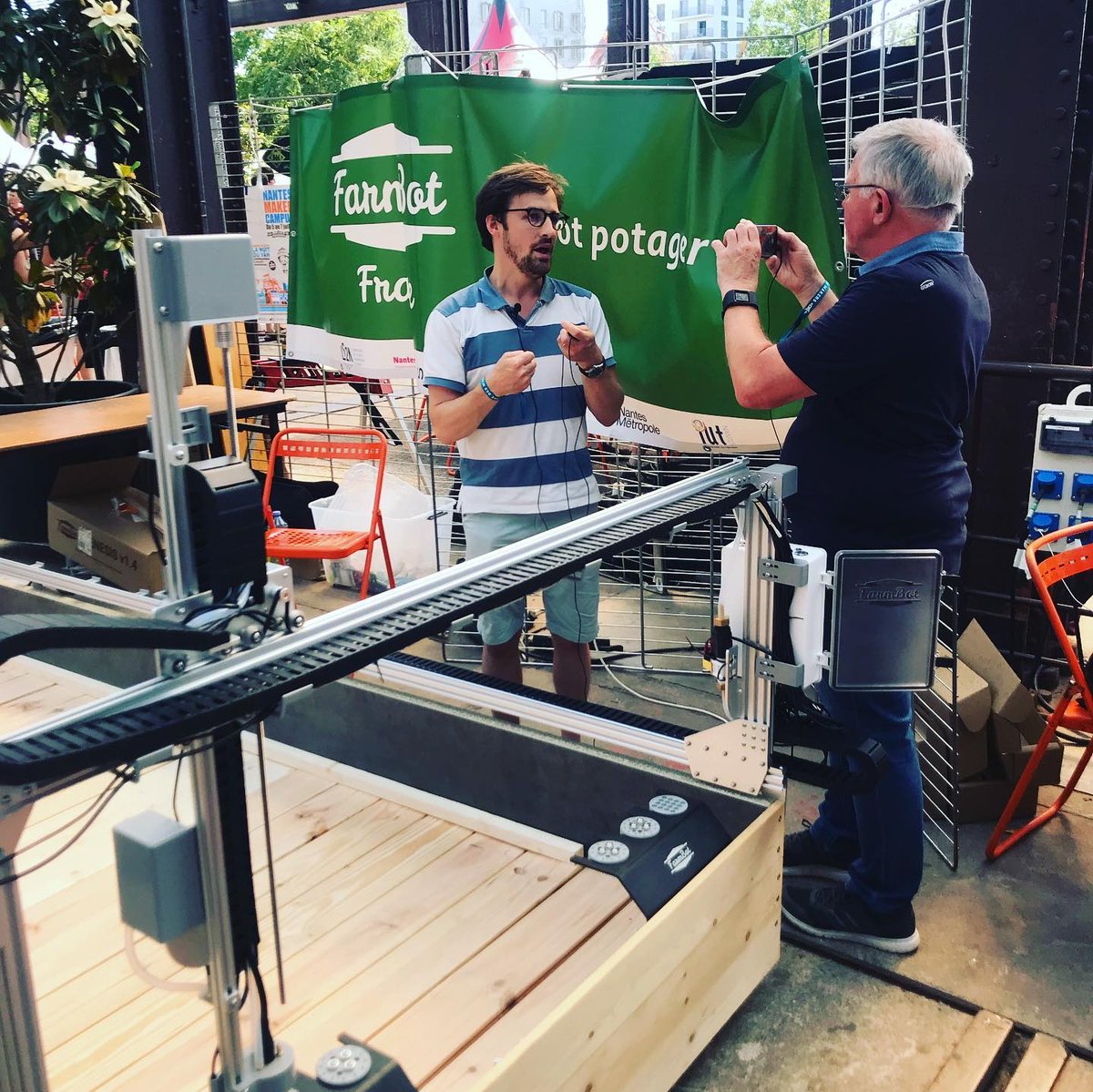 farmbotio's tweet photo. DIY Farmbot at Nantes Maker Campus.
.
.
.
#NMC19 #NantesMakerCampus lesmachinesntes makemefamily #nantes #france #sustainability #diyfarming #diy #farmbot #robot #opensource #opensourcehardware ( #π· @sherryhuss ) https://t.co/JOjsN0sTgo