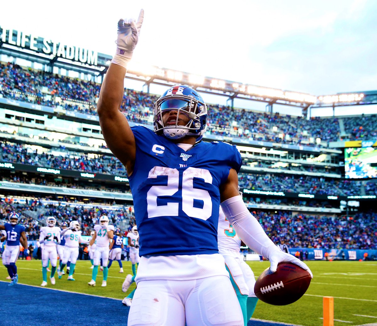 flashpicks's tweet image. If Saquon Barkley or Jalen Hurts score a TD on tonight we'll give $50 to one person who likes this tweet!

RT = bonus entry

(Must also be following)

#NFLPlayoffs #TogetherBlue #FlyEaglesFly #