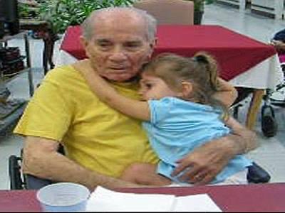 Last pic of Caylee Anthony with her great grandfather. Remember Casey stole money from his nursing home account and Cindy confronted Casey about it. That was the night Cindy told Casey she was going for custody of Caylee. Sent Casey into a rage. Last day Caylee was seen alive.
