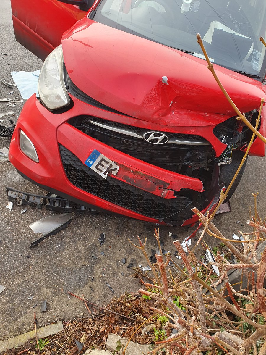 tracelex2011's tweet image. Red car smashed into my parked car outside my house today. Feeling very gutted 😔