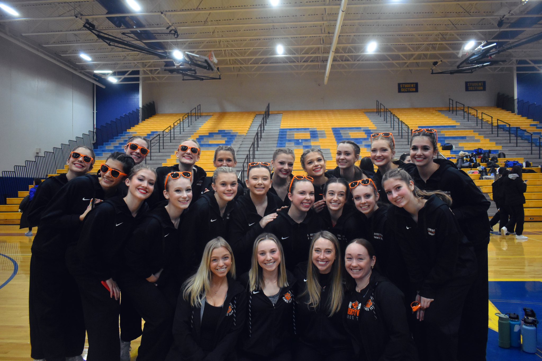 Libertyville HS Dance Program (@LHSDance_team) / Twitter 
