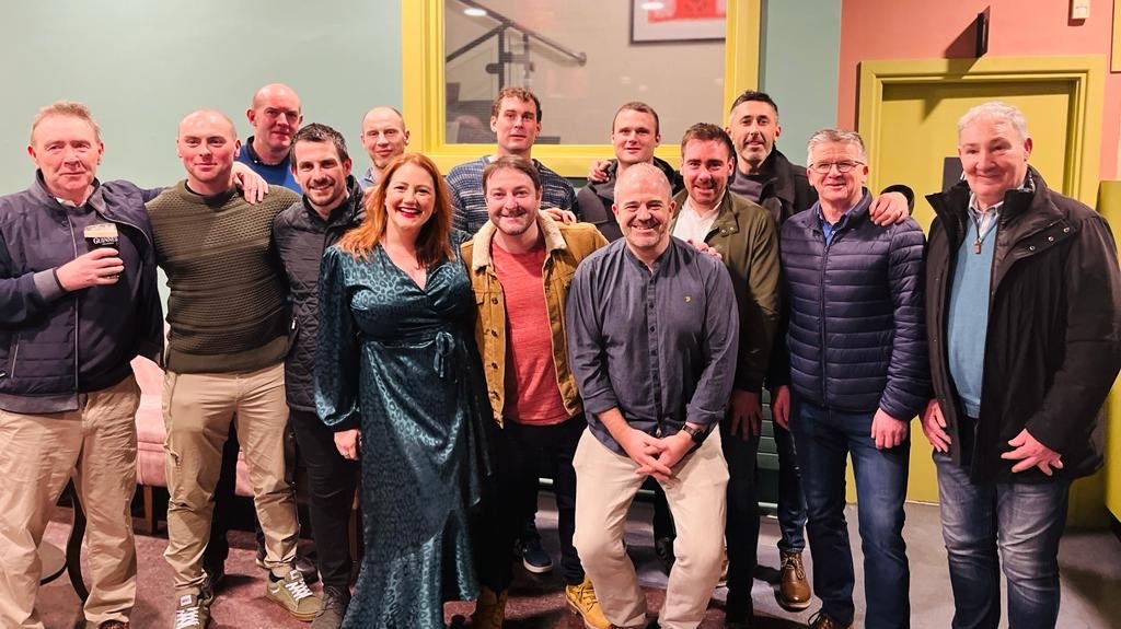 DonegalLiveSpt's tweet photo. Donegal's All-Ireland winners of 2012 take in 'Jimmy's Winnin' Matches' https://t.co/JpW1DUgXmA https://t.co/QQ5Ce2cO1s