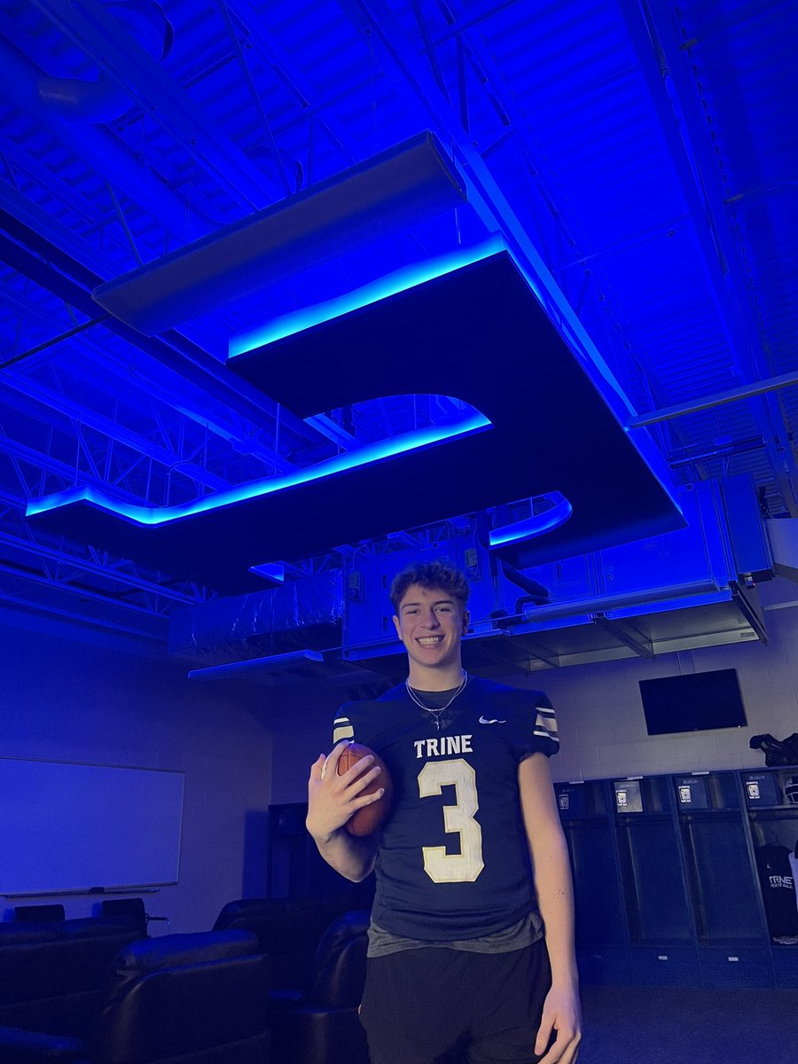James Bates (@jdbates_3) on Twitter photo After a great visit I am excited to announce that I have received an offer to play <a href="/TrineUniversity/">Trine University</a>!! Thank you to <a href="/CoachAbbs/">Troy Abbs</a> <a href="/CoachJKinsey/">Jacob Kinsey</a> and <a href="/CoachTBolen/">Tyler Bolen</a> for the great experience and the chance to continue my football career!! After a great visit I am excited to announce that I have received an offer to play <a href="/TrineUniversity/">Trine University</a>!! Thank you to <a href="/CoachAbbs/">Troy Abbs</a> <a href="/CoachJKinsey/">Jacob Kinsey</a> and <a href="/CoachTBolen/">Tyler Bolen</a> for the great experience and the chance to continue my football career!!