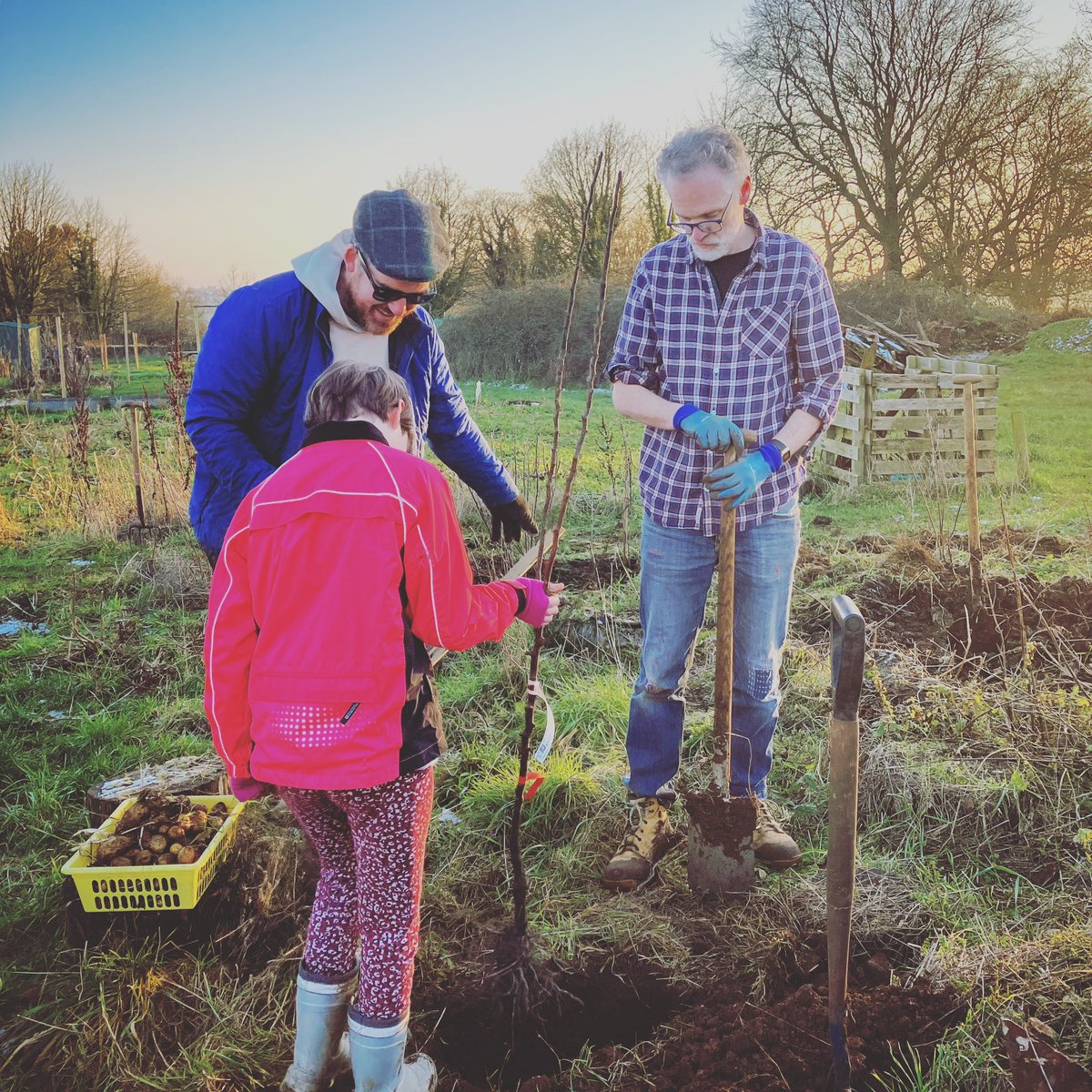 Hugely constructive day at #Oakridge #School #Allotment digging over the raised beds and planting new trees with friends in readiness for a new growing season with the children #Stroud #Education