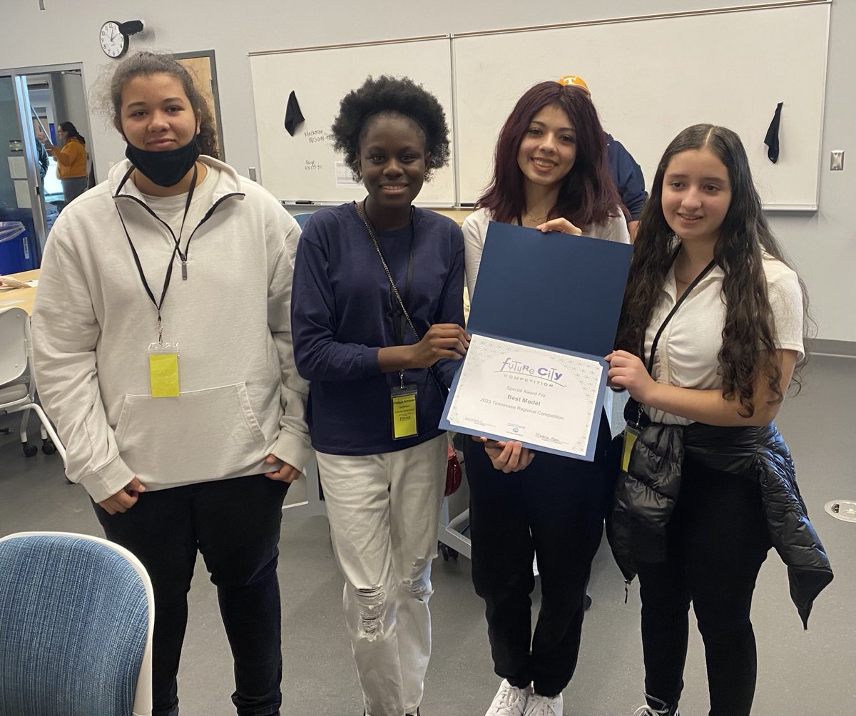 supertracyteach's tweet photo. Wow! So proud of these ladies for winning “Best Model” for their city named “Inclaneed” ⁦@Future_City⁩ Competition today at UTK Zeanah Engineering Complex. ⁦@NMS_Rangers⁩ ⁦@CTE4KCS⁩ ⁦@kcs_stem⁩ https://t.co/c9TyTf97t2