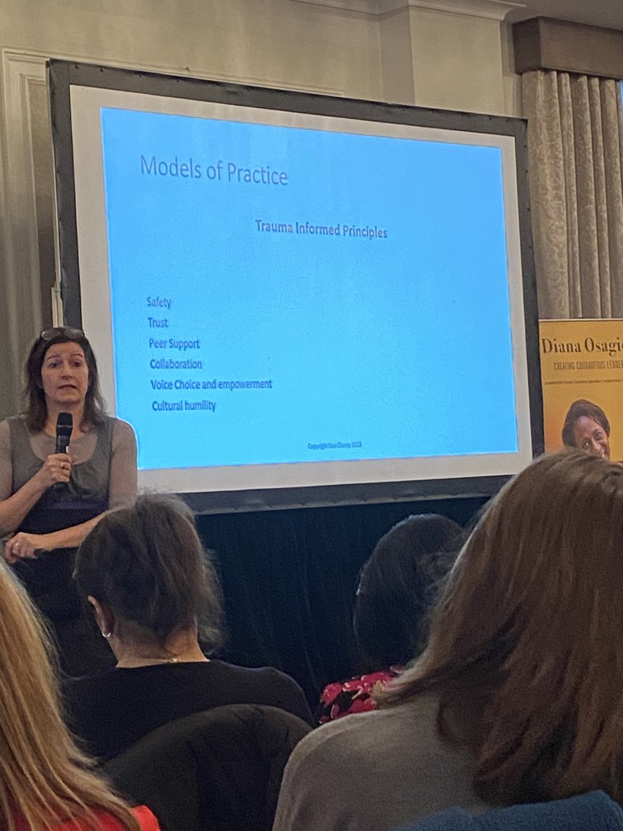 CTayabali's tweet photo. What a way to spend a Saturday, surrounded by female greatness. Empowered, reconnected, inspired and energised!#AWLConf @WomenEd @diana_osagie @_LisaCherry ‘I do not know what I haven’t lived’ ‘Live your full truth’ https://t.co/DZdQZey6Jx