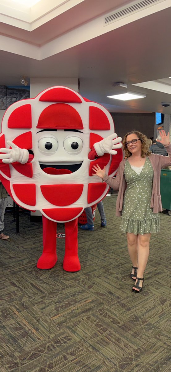 What a fun event! The <a href="/CBCNews/">CBC News</a> <a href="/CBC/">CBC</a> Lethbridge launch event is on right now at the <a href="/LethLib/">Lethbridge Public Library</a> 🥳 Try your hand at recording a News Cast &amp; get photos with CeeBee!Meet the amazing #cbcnews staff 🥰 I’m excited that they’re opening a branch here! 🥳 #lethbridge #yql #cbc #cbcnews