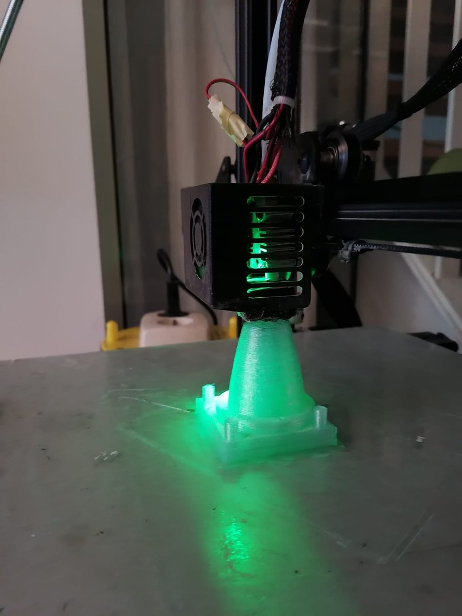 crimsonwavepro's tweet photo. We are 3d printing our modular menstrual mold designed in OpenSCAD 🤩🤩🤩🤩
#Menstrualcup #crimsonwaweproject #prototype https://t.co/47ZRaM4TfU