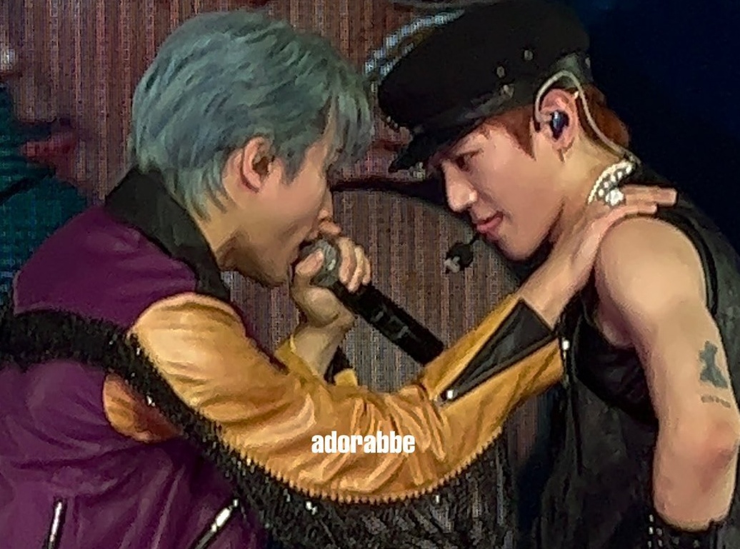 taeeeyongg's tweet photo. Theres no better duo than markyong https://t.co/Y41DqquAjd