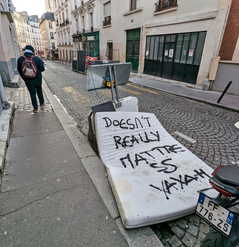 Invisible Paris tweet media