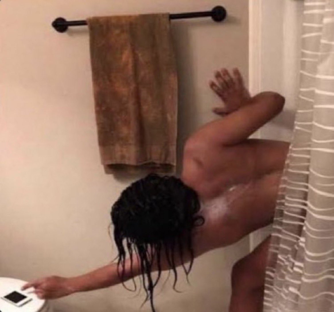MacMillerism's tweet photo. When I’m in the shower and the last 30 seconds of “Fight the Feeling” by Mac Miller &amp; Kendrick Lamar is about to play https://t.co/kItEIbQpNc