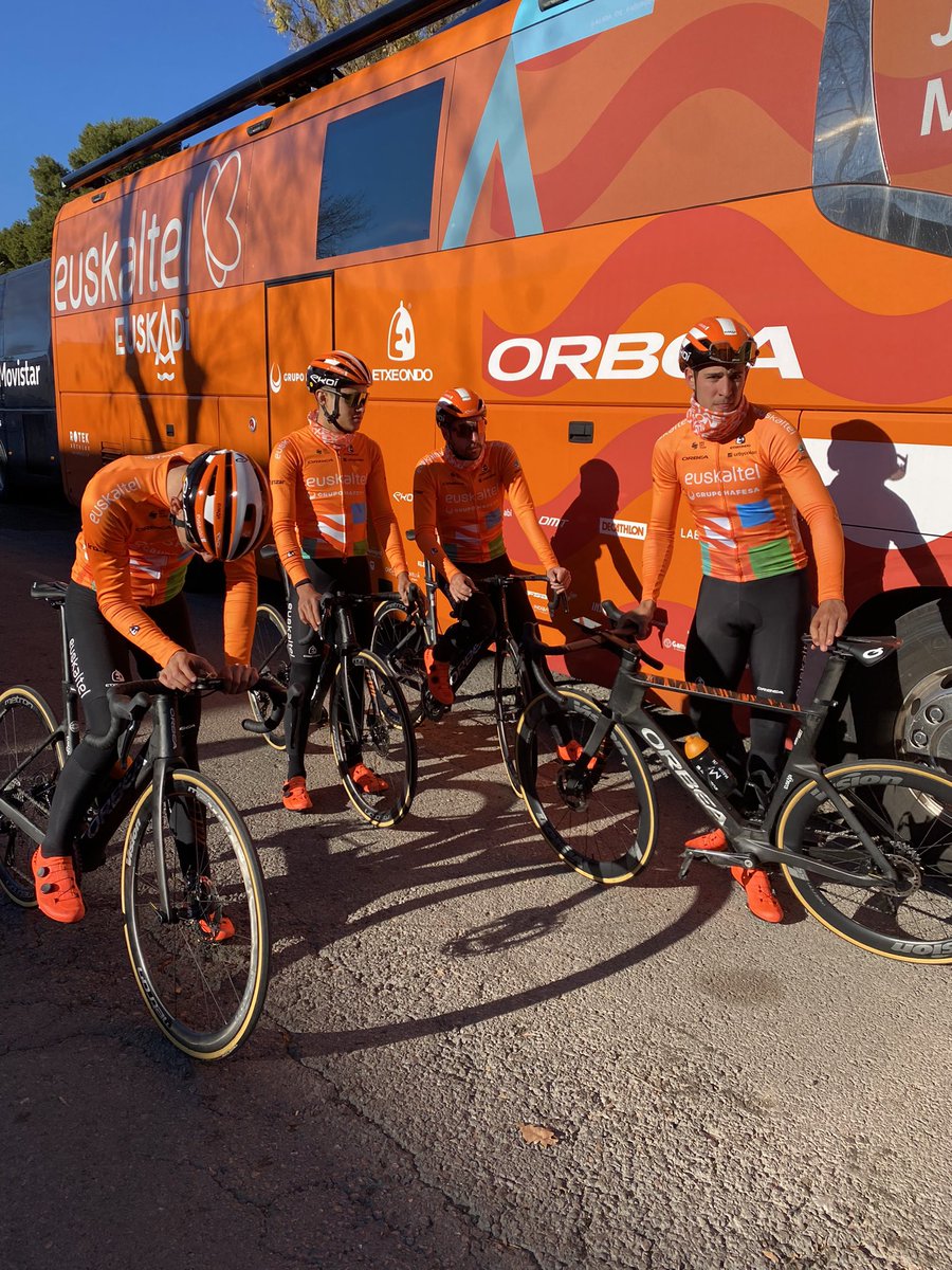 dmtcycling's tweet image. Vamosss 🏁🇪🇸🚲
@euskaltelteam #Kr0 #Dmtcycling 
#RideYourBest