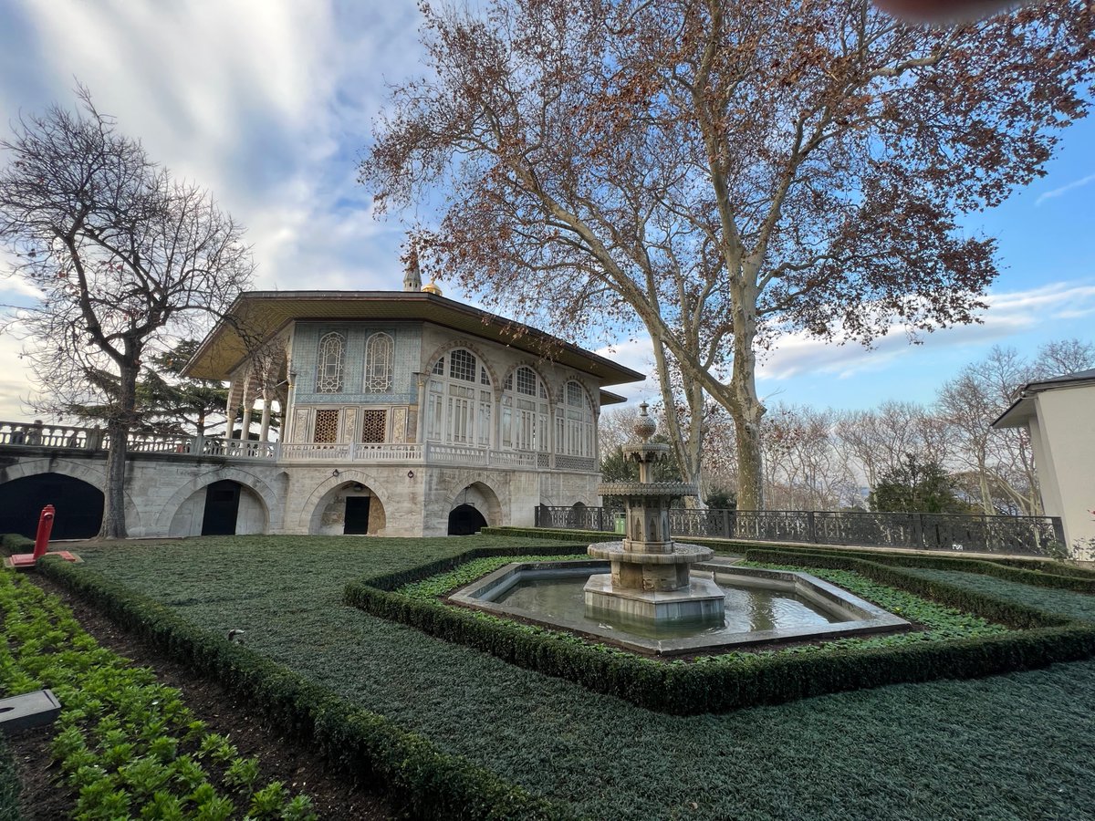 Chris O'Shaughnessy tweet media