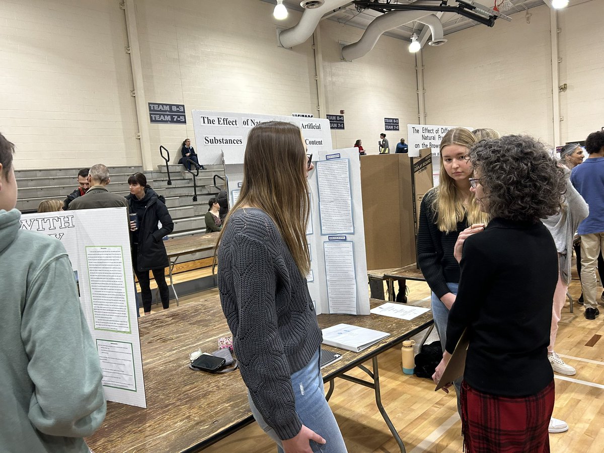 Thank you to all the wonderful judges who supported our students this morning at the science fair! And thank you to the Forest Hills Foundation for Education for your fantastic support. It takes a village and our students sure are lucky to have all of you! <a href="/fhfeorg/">Forest Hills Foundation for Education</a> <a href="/FHSchools/">FHSD</a>