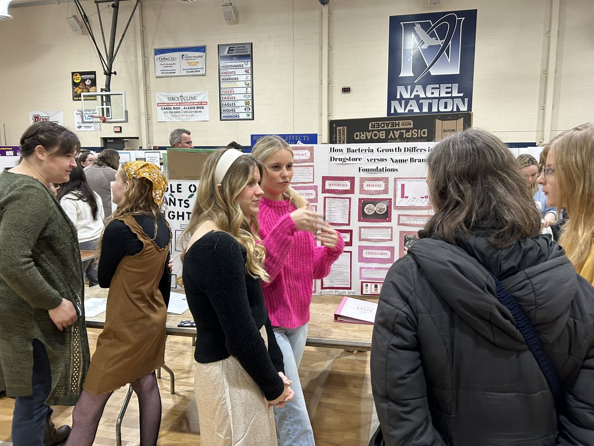 BioTeachMullins's tweet photo. Thank you to all the wonderful judges who supported our students this morning at the science fair! And thank you to the Forest Hills Foundation for Education for your fantastic support. It takes a village and our students sure are lucky to have all of you! @fhfeorg @FHSchools https://t.co/mgOM1eSDFB