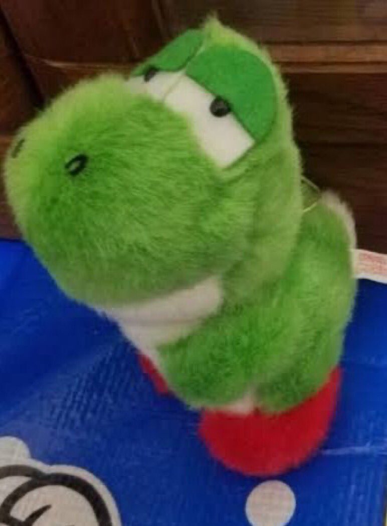 VGPlushDaily's tweet photo. Today’s Video Game Plush of the Day is:

Baby Yoshi from the 1991 Super Mario World set by Sun Arrow https://t.co/XNnn37xLkW