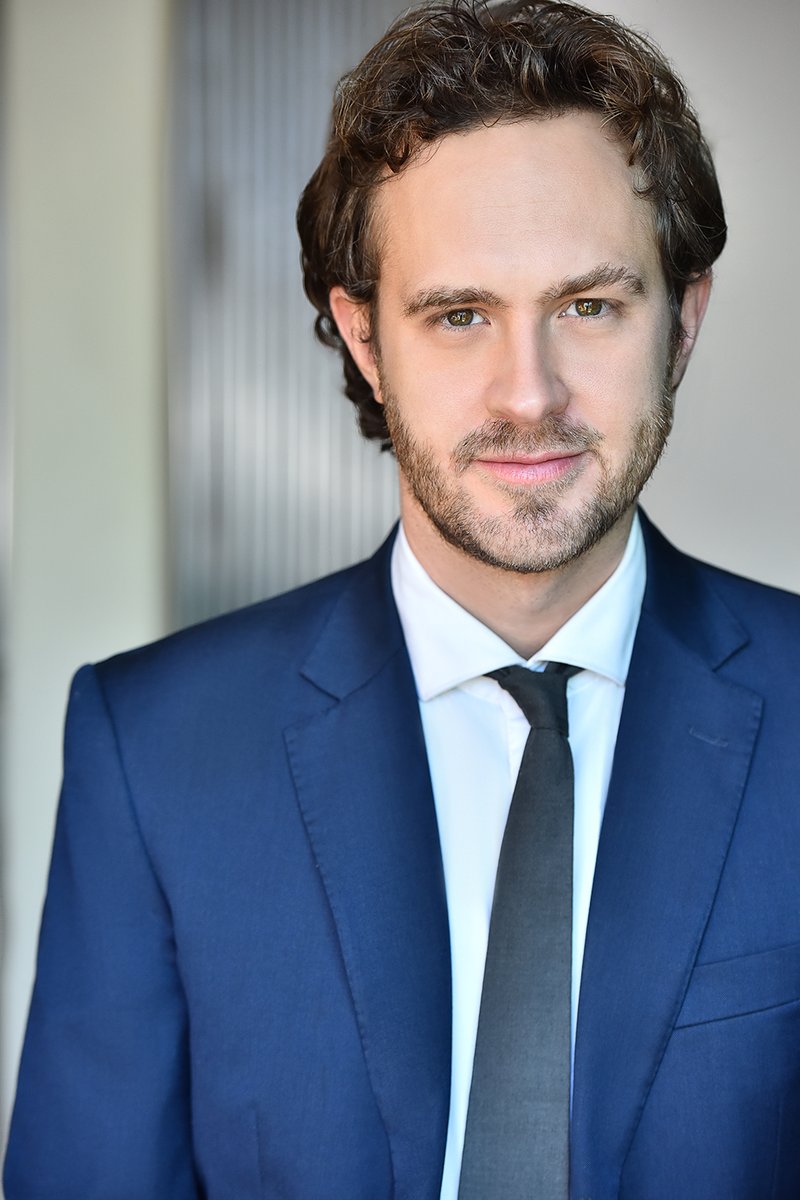 HeadshotsByMarc's tweet photo. Marc Cartwright Headshot Photography
https://t.co/kfZCJkovZn
Los Angeles Headshot Photographer
#headshotphotographerr #headshotsession #newheadshots #headshotphotography #LosAngelesHeadshots #actorheadshots https://t.co/9Lf61M1G7x