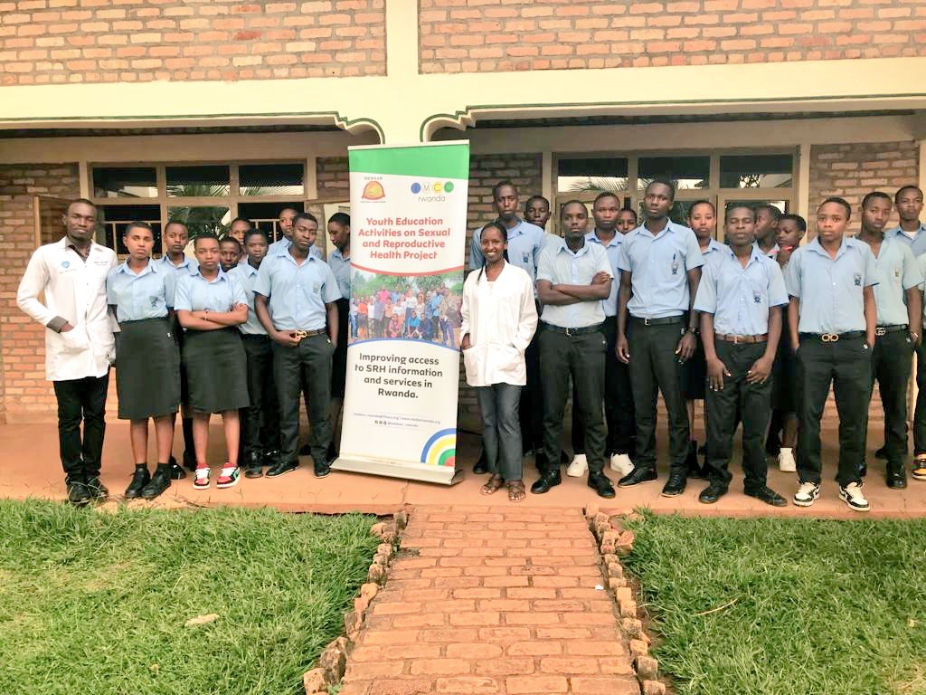 YEAMG_MEDSAR's tweet photo. Novelly yesterday, our team was at HVP Gatagara highschool, communicating to young people concerning Secondary sexual characters, menstrual hygiene and various ways to evitate STIs. @medsar_rwanda through #YEASRHproject, has been raising #SRHR awareness in schools since 2021 https://t.co/AKH37bF1h0