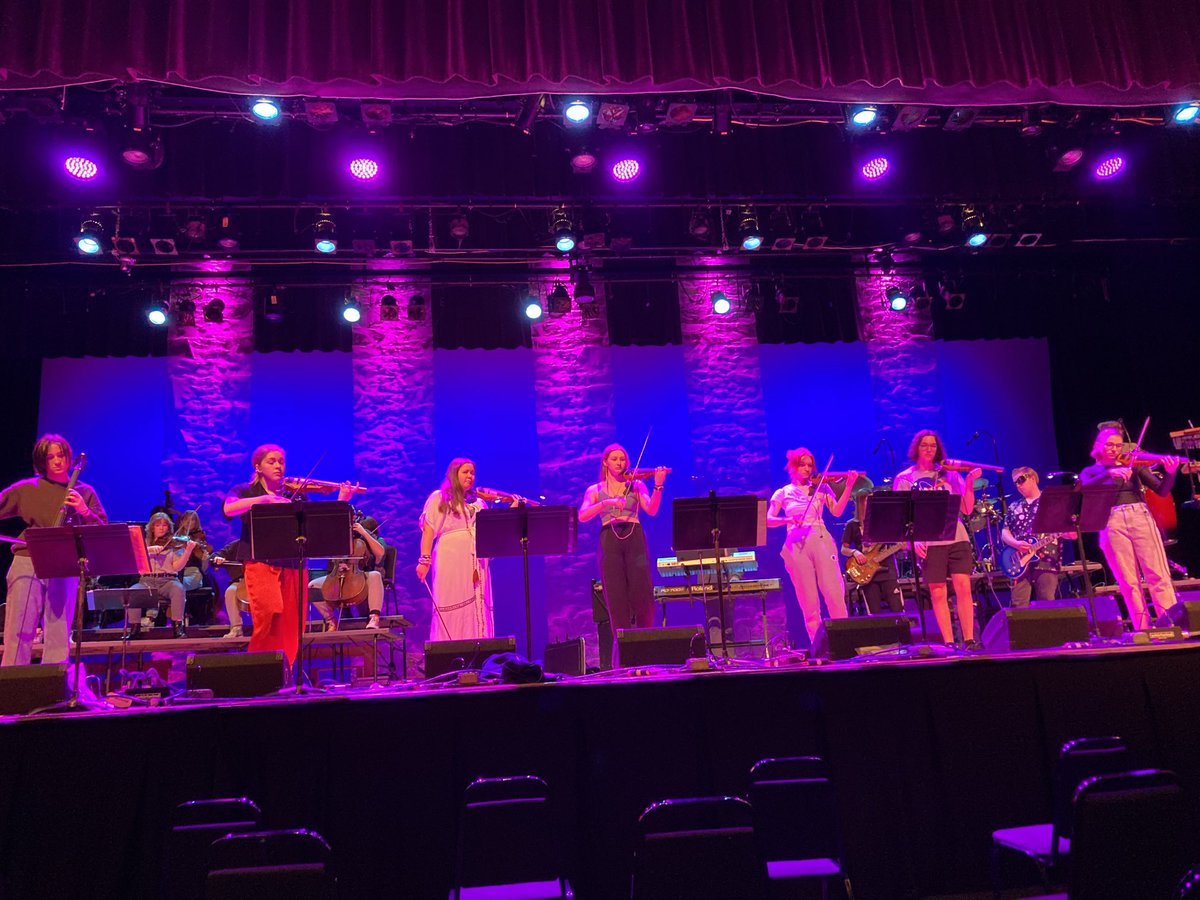 hankinthecivic's tweet photo. ⁦@LKWDProject⁩ close to finishing sound check for the Space Jam concert tonight @ 7:30 Lakewood Civic Auditorium! Get your tickets this is show will be out of this world! ⁦@LkwdSchools⁩ ⁦@Lkwd_LHS⁩ ⁦@mr_huzicka⁩ ⁦@MullinaxOrch⁩ ⁦@LkwdRec⁩ https://t.co/x4RKg5jB3s