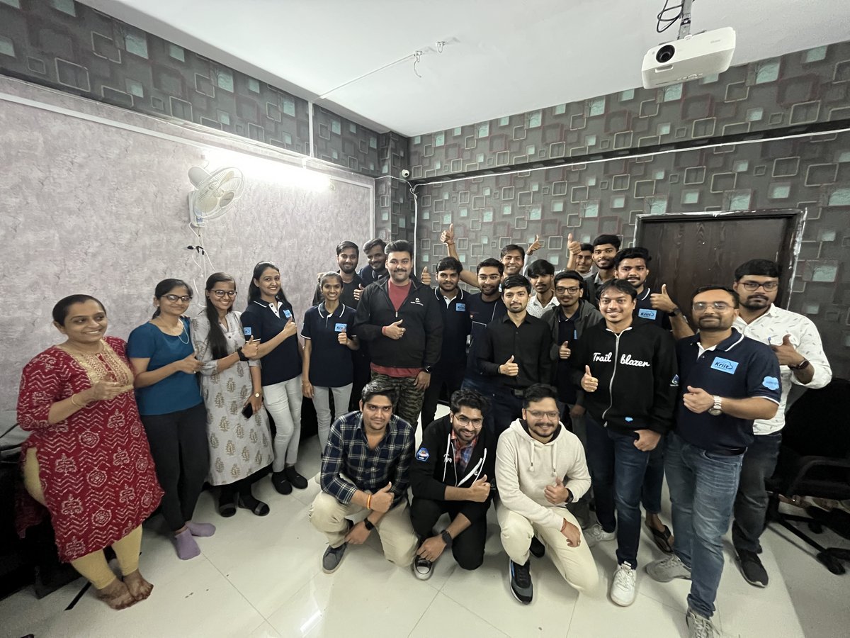 SuratSFDC's tweet photo. A big thank you to everyone who took out time from their busy schedules to grace us with their presence. ☺️

#Salesforce #trailblazercommunity #SalesforceOhana #salesforceadmin #salesforcedeveloper #success #surat #SuratIT #meetup #funwithlearn #SuratSalesforceUserGroup #thankyou https://t.co/IFr9l1huuR