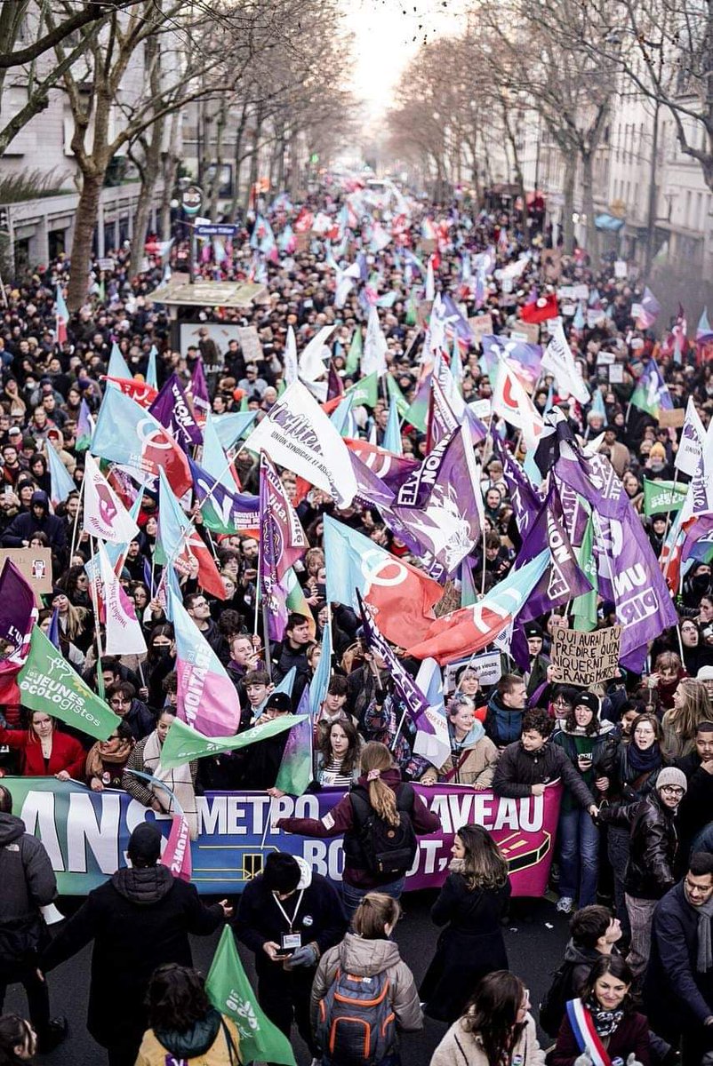 Berthe05229859's tweet photo. La réforme des retraites voulue par macron c'est Non.
Nous étions 150000 ce #21janvier
Le #Pg95 était présent au slogan #batsenretraitemacron. https://t.co/54on4qKzwF