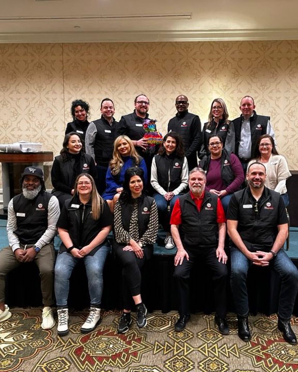 <a href="/LeadershipSA/">LeadershipSanAntonio</a> Class 47 kicked-off this weekend. It was awesome for all! @sachamber <a href="/SAHispanicCC/">SA Hispanic Chamber</a> #LSA47