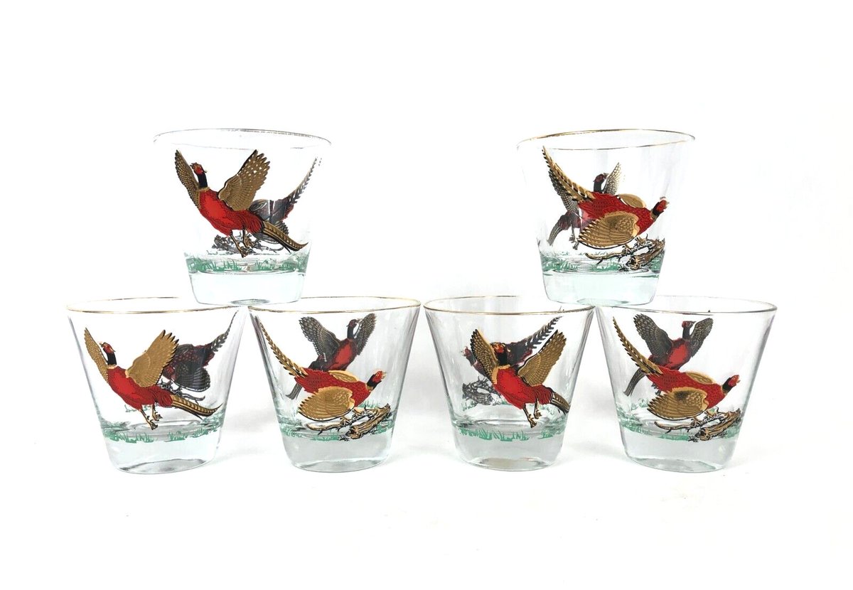 Check out Mid Century Bar Cocktail Glasses Pheasant Rocks Lowball Barware Hazel Atlas ebay.com/itm/4041194017…

#midcentury #mcm #midcenturybarware #pheasants #oldfashionedglassware #grandparentcore #grandpacore #vintagebarware #roguesestatejewelry