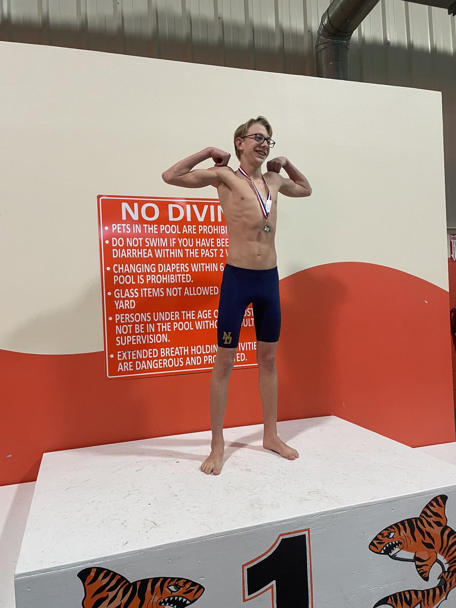 AuthorHayleyF's tweet photo. First place 100 Fly at districts!!! #ndhs #newdianahighschool #ndhseagles #eaglenation @NDISDAthletics https://t.co/zY5frPOW32