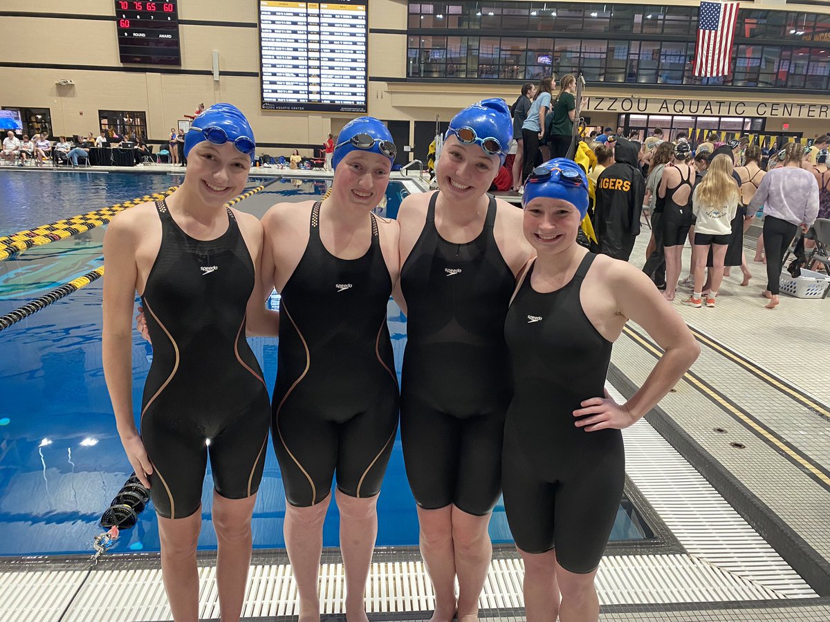 BSSswimanddive's tweet photo. Congrats to our Medley Relay team of Shelby Jackson, Kara Good, Micaela Richards, and Palmer Taul in their 10th place finish at the COMO Invite. https://t.co/KIvL4CezuW