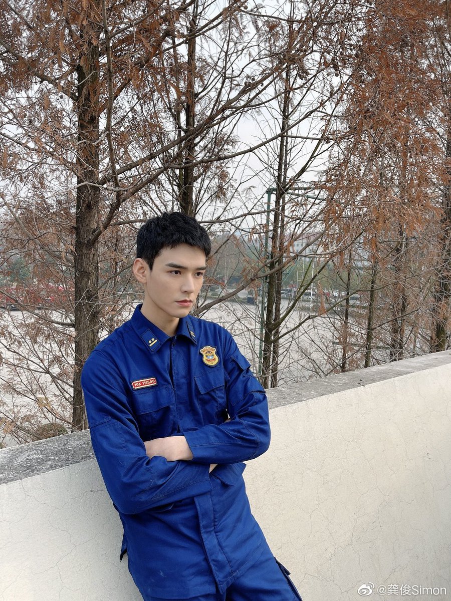 _gongjun's tweet photo. #龚俊 #GongJun #SimonGong #你好火焰蓝 #TheFlamingHeart #霍言 #HuoYan https://t.co/uO163QFfkV
