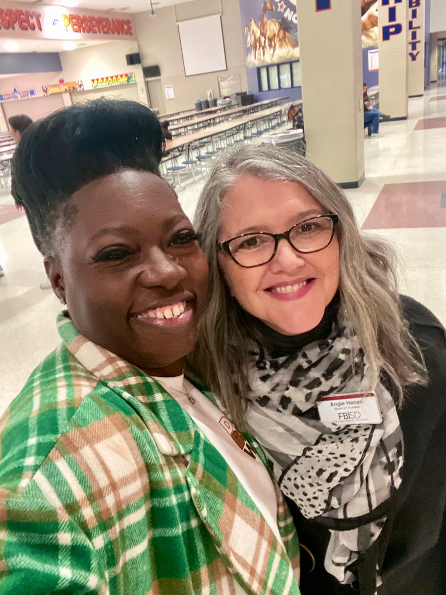 msfljames's tweet photo. I spy Board Member Angie Hanan spending her Saturday afternoon enjoying the Once on this Island Musical in the Nation! Thank you Ms. Hanan for your support and all you do for FBISD!! 💙🧡🎭 https://t.co/zEiEemfWqG