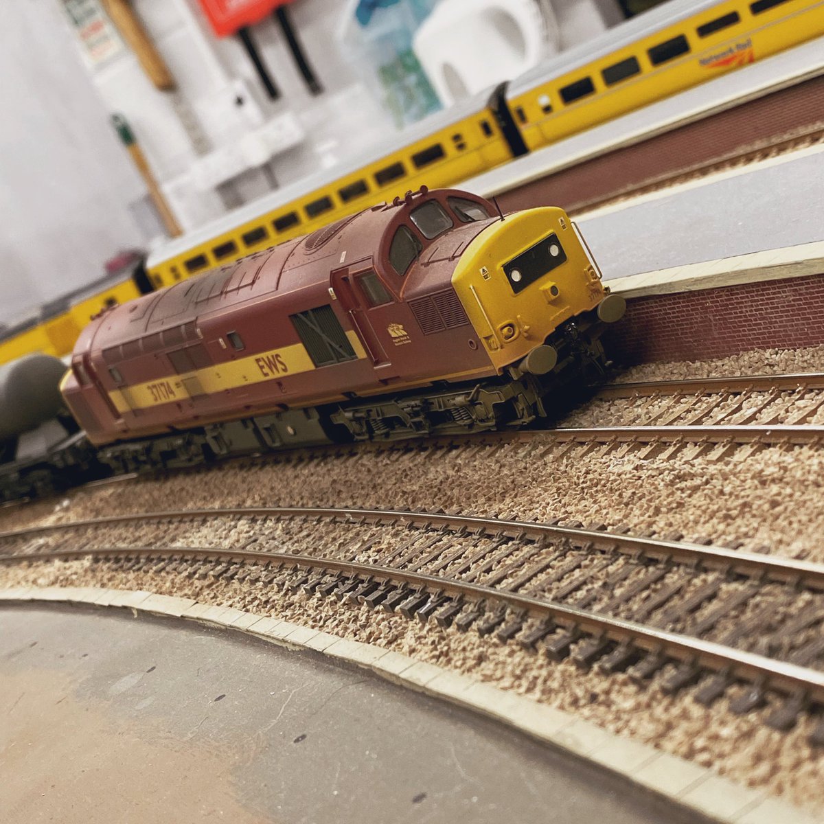 FolkestoneModel tweet picture