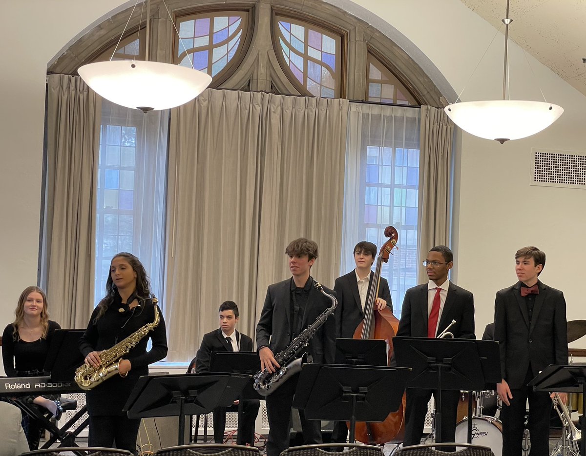 jfarley3's tweet photo. Fun Day at the Purdue Jazz Festival seeing our @SandburgBands compete at our Alma Mater! #BoilerUp https://t.co/nyqcMI9j2c