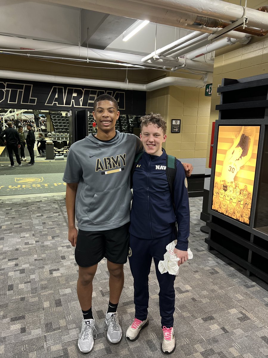 My guys!!! Today was a very special day!!! Hopefully the first of many!!! #BasketballFamily! @PerkinsChanse @AustinBenigni13 #ArmyNavy