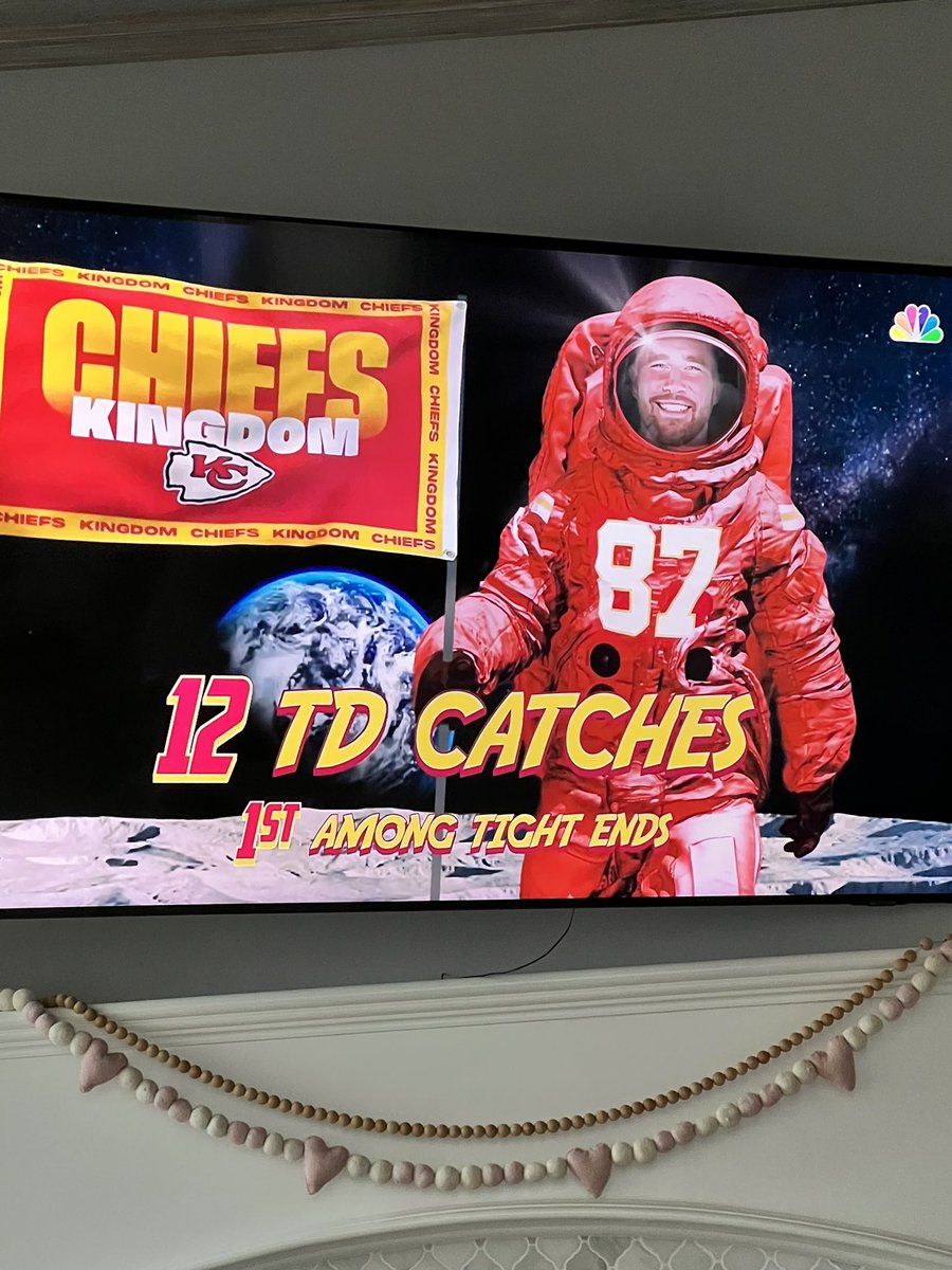 Brad Richardson on Twitter "RT PatMcAfeeShow Kelce’s a cot damn astronaut"