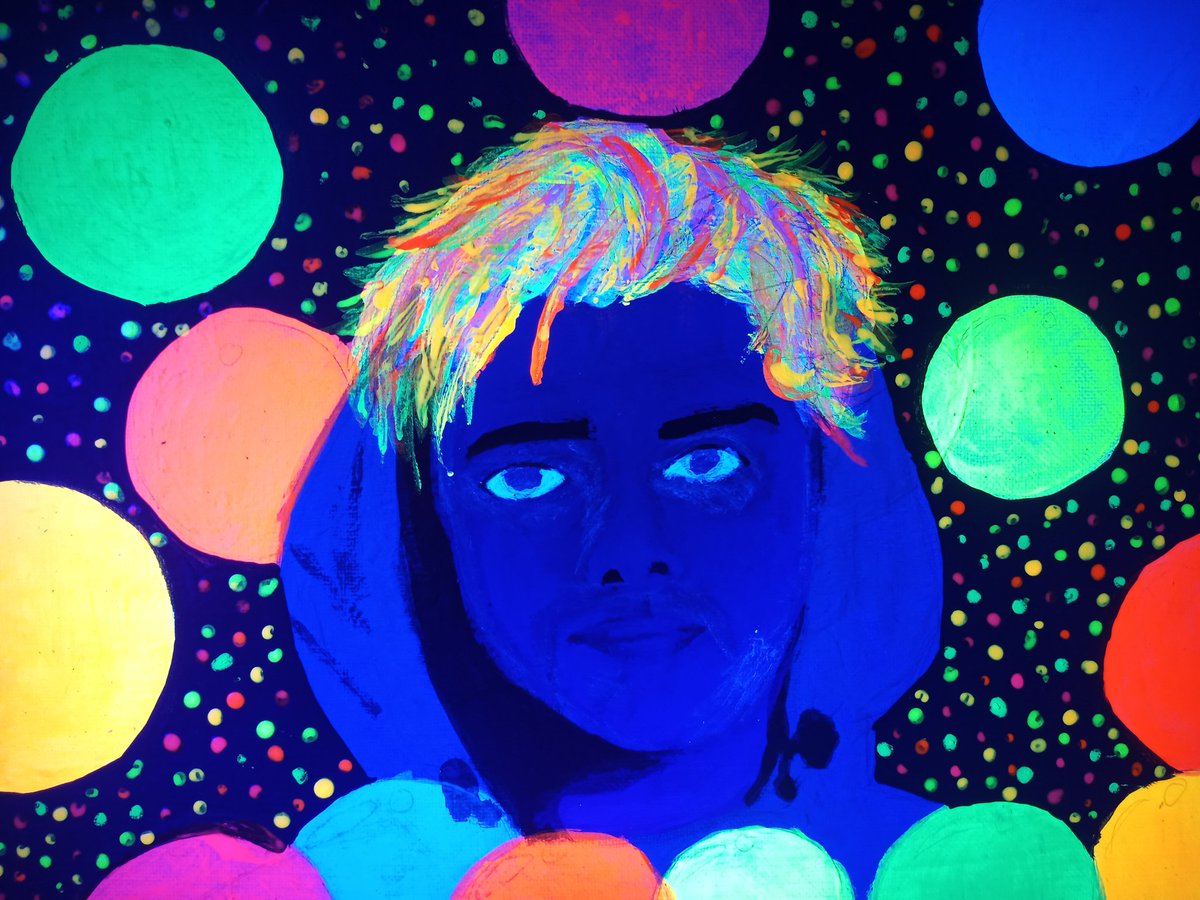 AlizaWalker15's tweet photo. Black light painting for Starstud by Matt Watson! Matt is a cool dude with a cool vibe :) @matthwatson
@supermega #mattwatson #supermega #supermegafans #starstud https://t.co/8MwuO9UWQ1