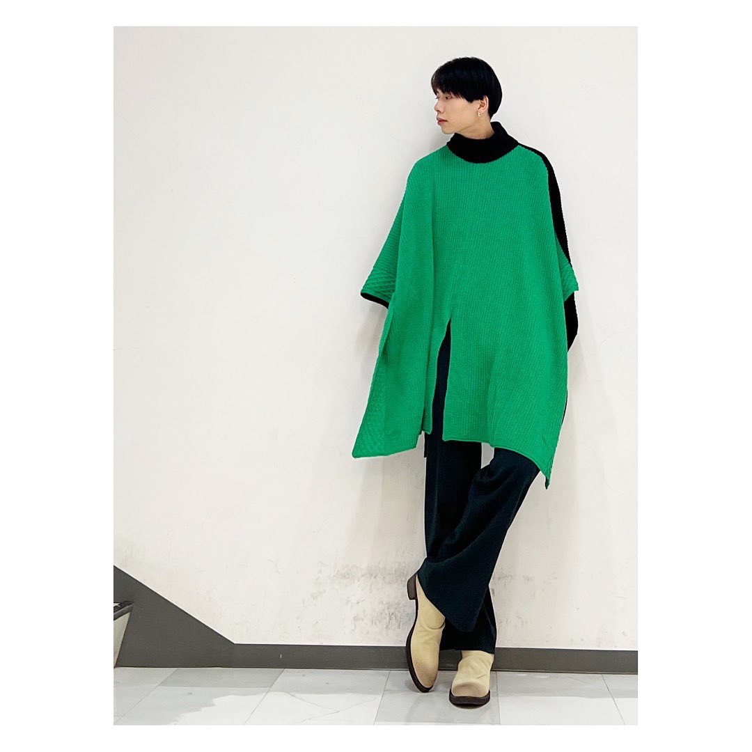 BAFNxN's tweet photo. 〜NEWTRAL TOKYO/NO ID.〜

2023 S/S collection✨
【3WAYニットZIPポンチョ】
color：GREEN/size：ONE

#noid #newtral #newtral_tokyo #painting #fashion #ootd #kawaii #emo #staff #ss #todayscode #spring #springfashiontrends https://t.co/Og4CxVojSQ