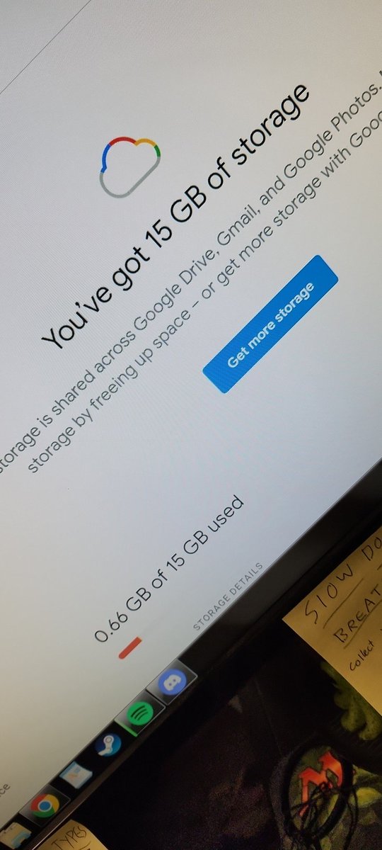 fisheypixels's tweet photo. So why does it say I have 15 gigs, but @Google locked my google docs behind a paywall. 

So I guess I should pay the corpo in order the access the data I already should be able to access. https://t.co/Hj0RrMWjr4