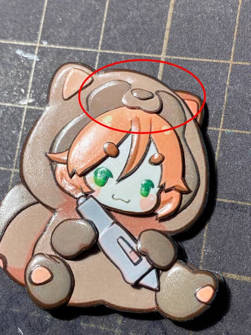 たぬ〜ず立体化で最大のポイントである丸の部分の加工に着手していきます。切り抜いて、差し込んで、層を跨ぐように重ねつつ自然な仕上がりにするための作業です。 