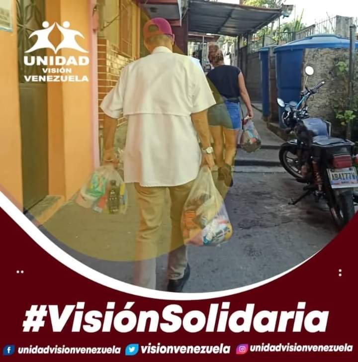 #21Ene| Seguimos aportando nuestro granito de arena junto al secretario general nacional de Unidad @visionvenezuela Omar Avila @OmarAvilaVzla a través del programa social #VisiónSolidaria 

#caracas #MunicipioSucre #Venezuela