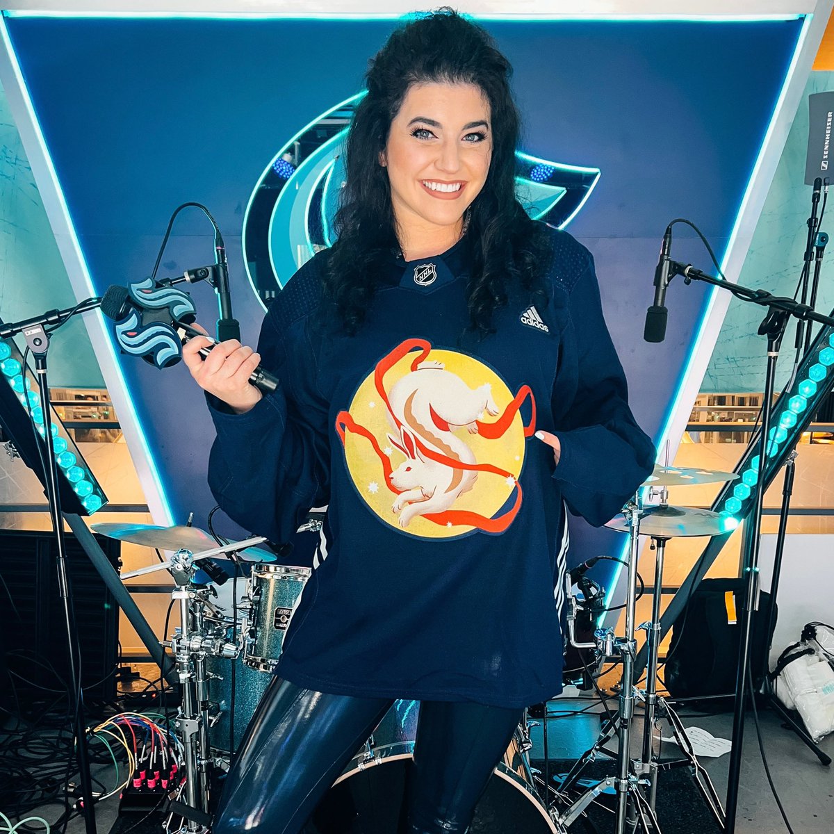 angelicasalem's tweet image. Celebrating #LunarNewYear in the Deep tonight 🦑 Let’s go #SeaKraken ⚓️  

@SeattleKraken x @ClimateArena #InArenaHost