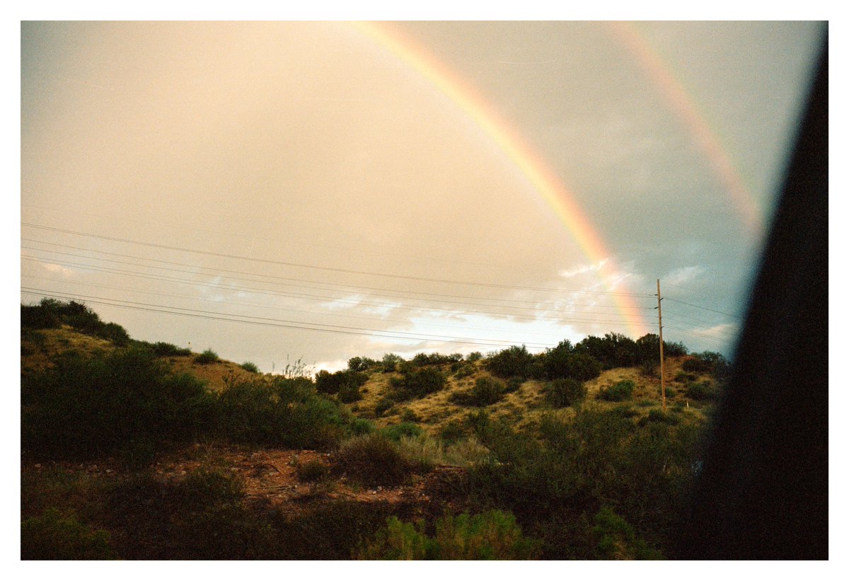 The Rainbow Connection

#leicam6 #portra400 #madewithkodak