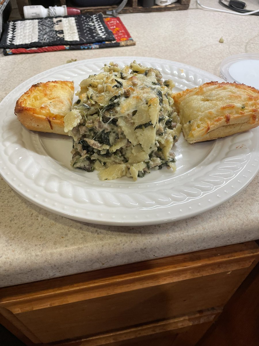 ronhankins15's tweet photo. @ScimecasKC after a @Chiefs victory it was time to make up some Spinach Fandango with your sausage. The deliciousness is out of this world. https://t.co/6YcC9dLm6S