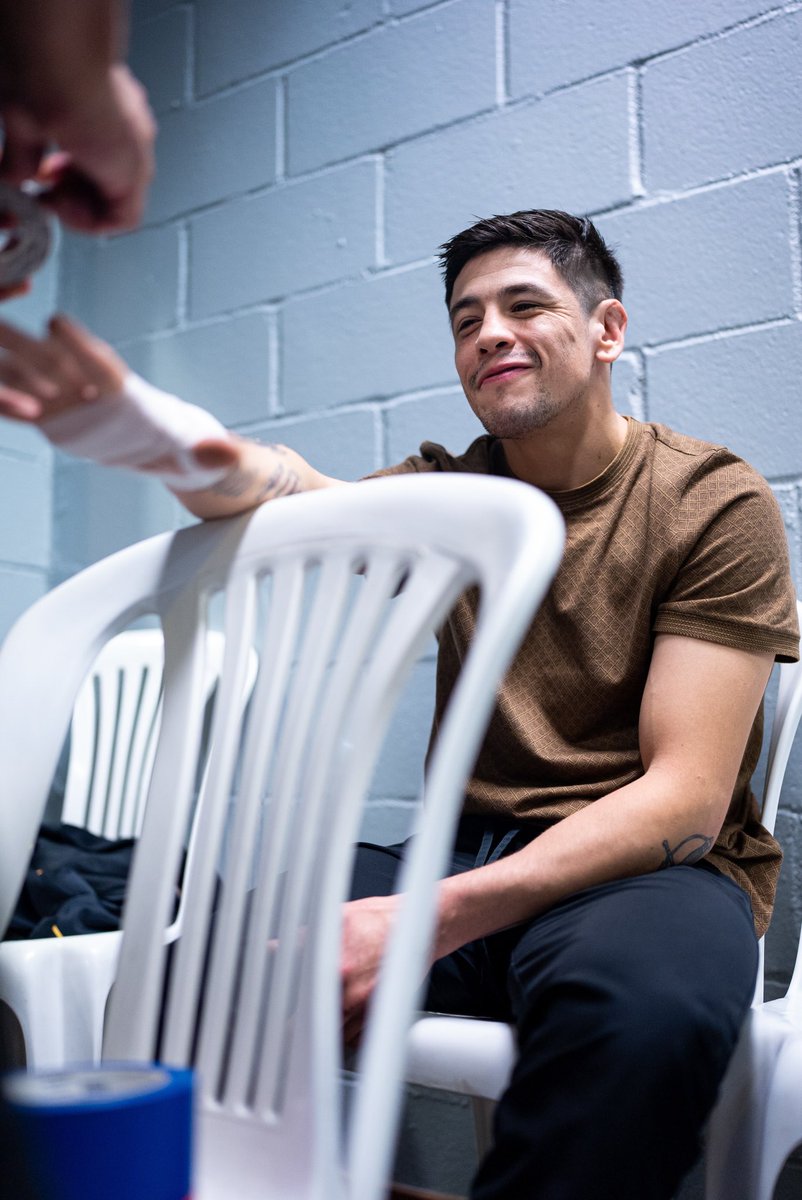 UFCEspanol's tweet photo. Hoy se cierra la historia🔥 #UFC283 https://t.co/AbociulhMs