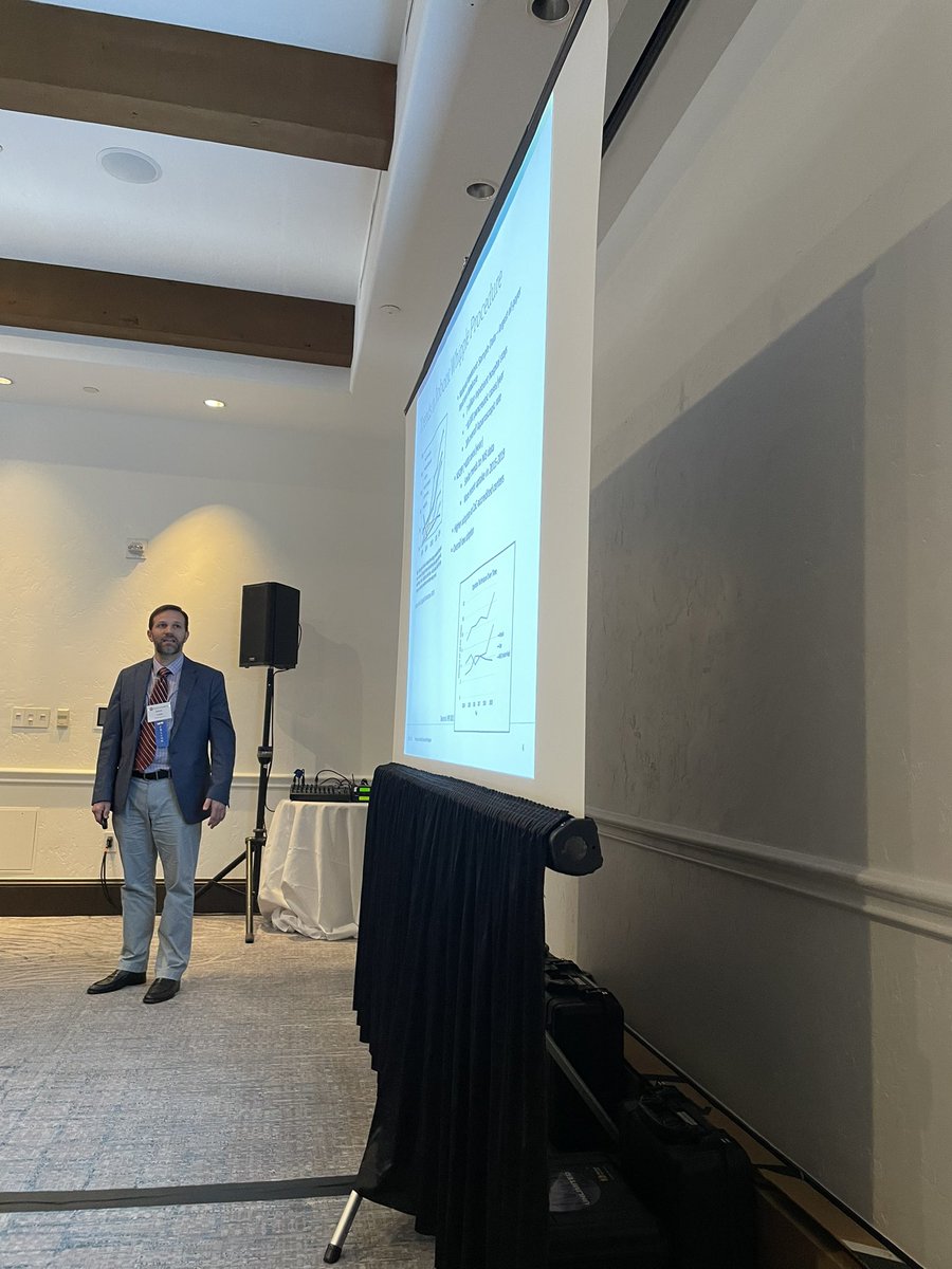 Laleh Melstrom tweet media