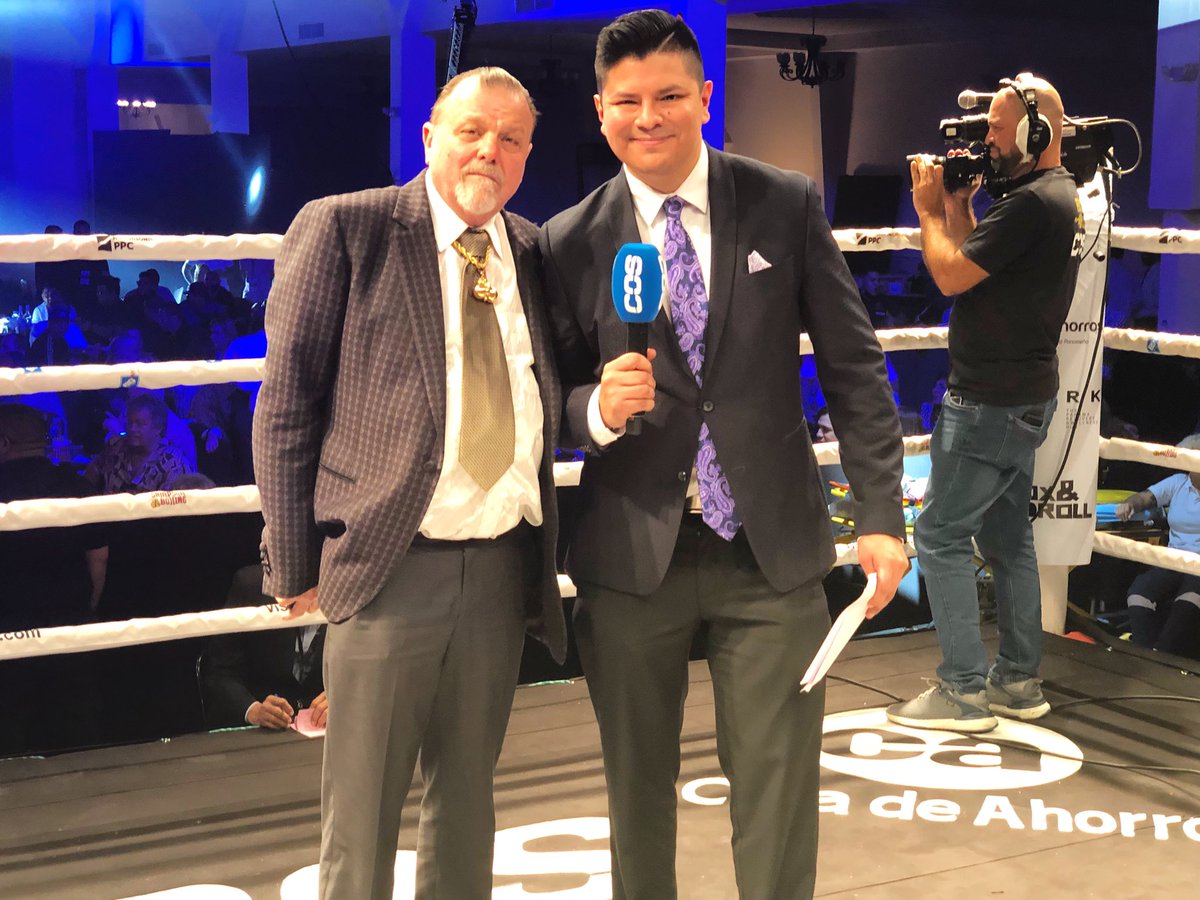 World renowned boxing impresario Sampson Lewkowicz and ring announcer extraordinaire Ray Flores. At the fights in Panama tonight. @SBRFlores @SampsonBoxing