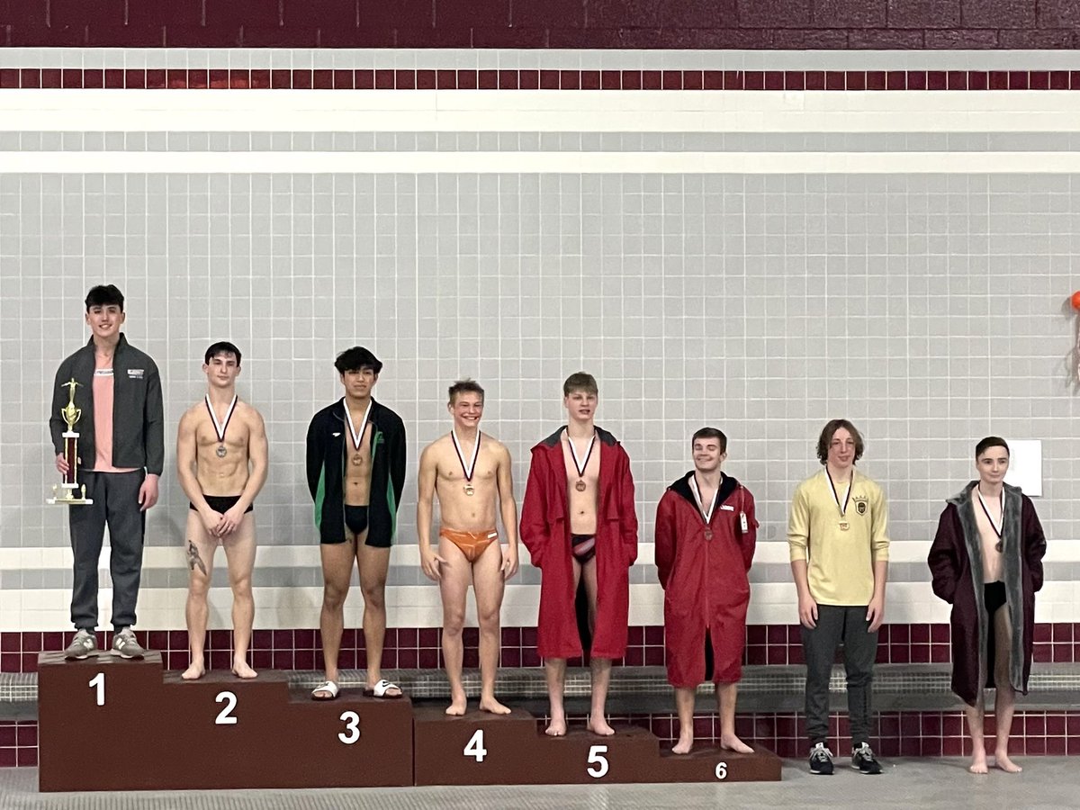 Repeat champion, Nick Hardy! Congratulations to Nick and to Nora Huckleberry who placed 17th, Ava Decker 19th and Lilly Ganzcak 23rd!!