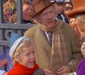 #Bales2023FilmChallenge Day 22. Grandpa. Grandpa Joe, Willy Wonka & the Chocolate Factory.