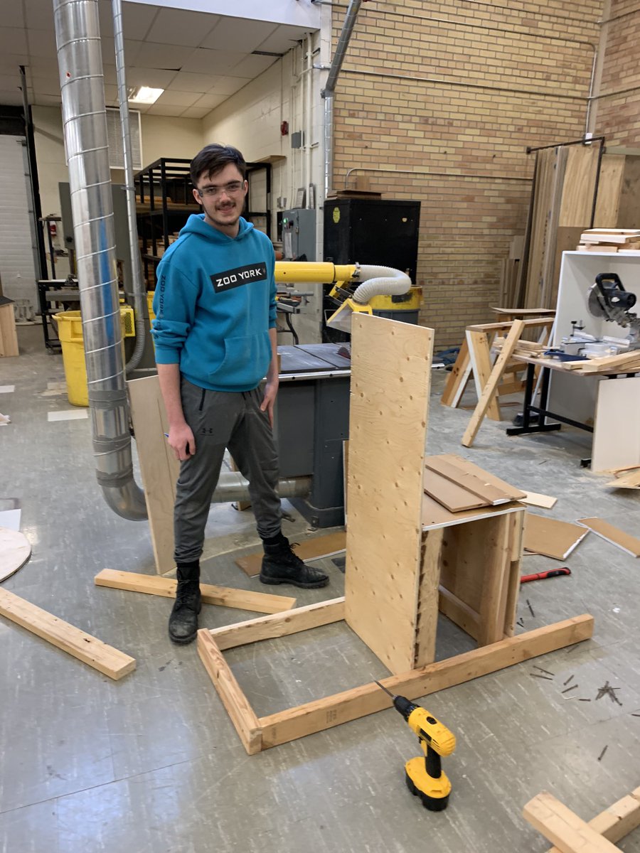 SRL_6514's tweet photo. … another Saturday #BuildDay is in the books @SuttonDHS - our #TestBot is operational, our new chassis assembled, and components are in progress! We’re getting #ChargedUp and ready for the @CANFIRST season - 🤓❤️🤖 #OMGRobots #STEM https://t.co/2guDqudo9V