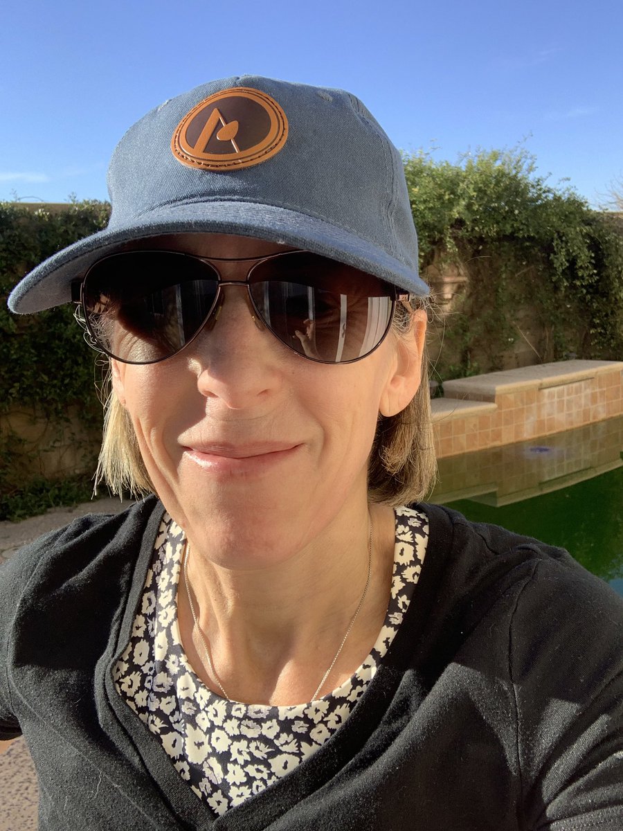 aliciarockwell's tweet image. Enjoying the sun out on a run through #almond orchards in Escalon.  Switched my @BlueDiamondCoOp hat to rep the most stellar #advocacy assoc focused on all things Almond @almondalliance Thanks @AubBettencourt